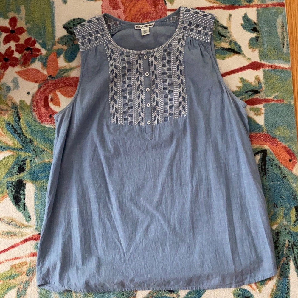 Chambray tank with detail